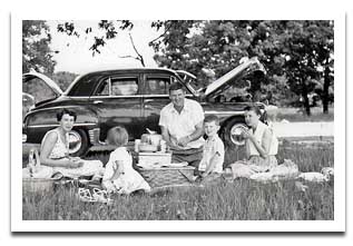1950s americana family picnic