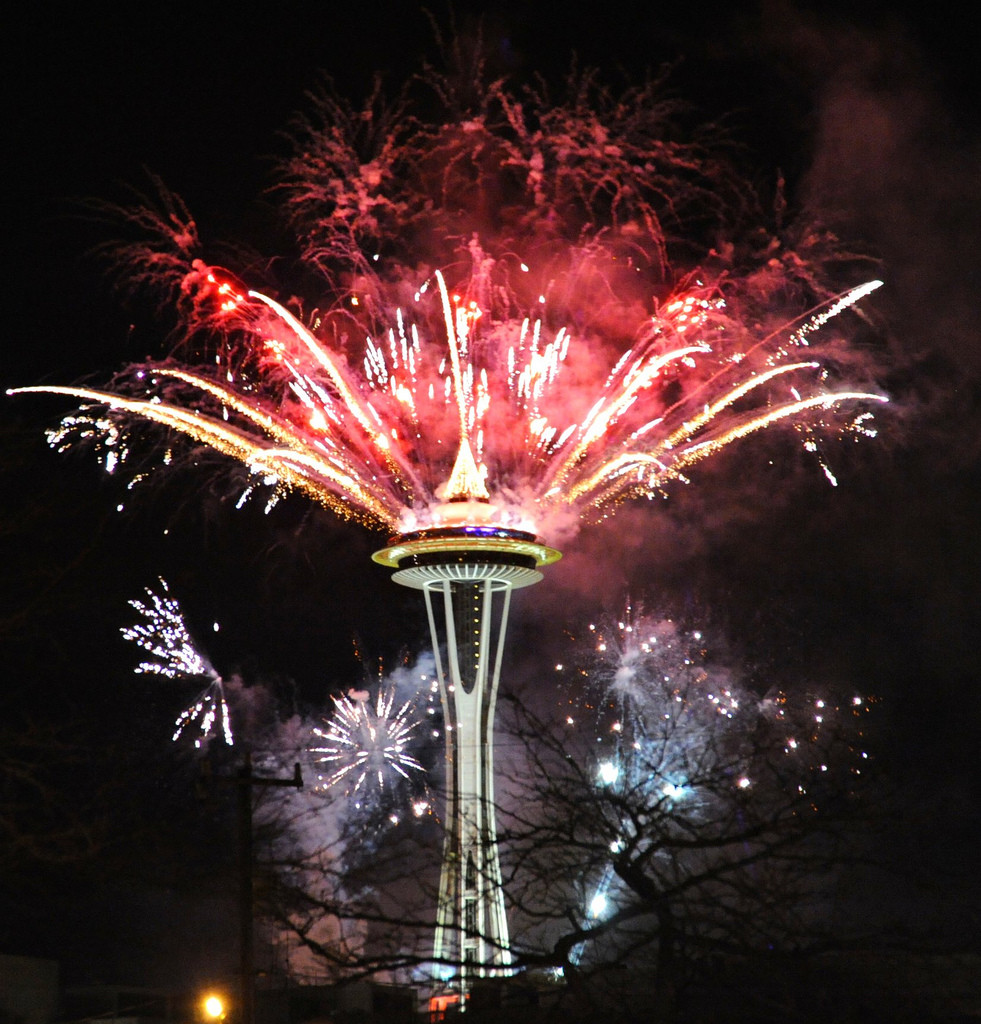 space needle fireworks full